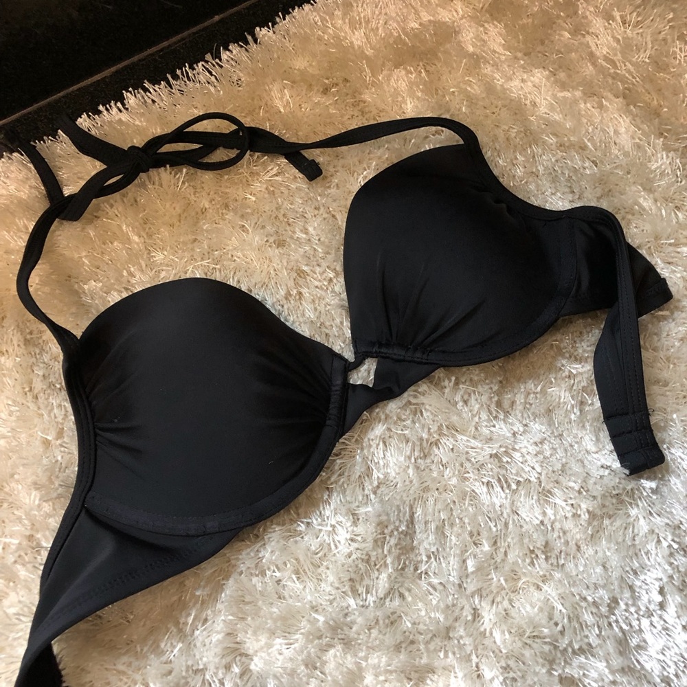 🎊🎊price drop xhilaration bikini top